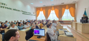 Главой государства отмечено, что следование принципу «Закон и порядок» должно стать общественным, политическим и идеологическим путеводителем